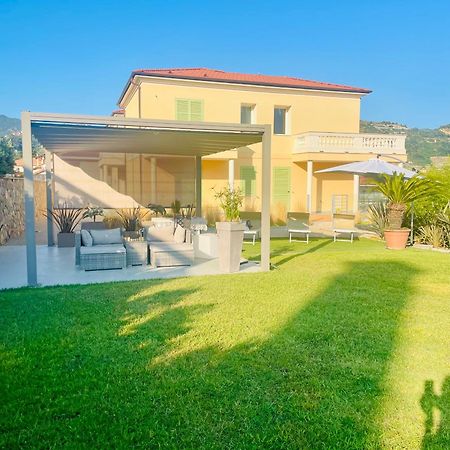 Villa Sole Arma di Taggia Exterior photo